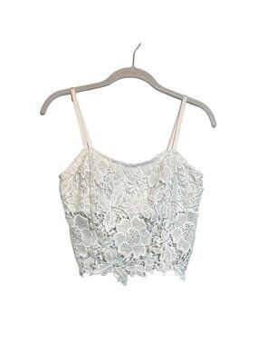 do&be Floral Lace Sleeveless Crop Top in White - Size M